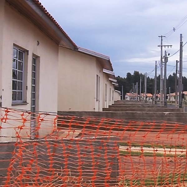 Famílias esperam sorteio de casas populares com obras concluídas em Paraguaçu