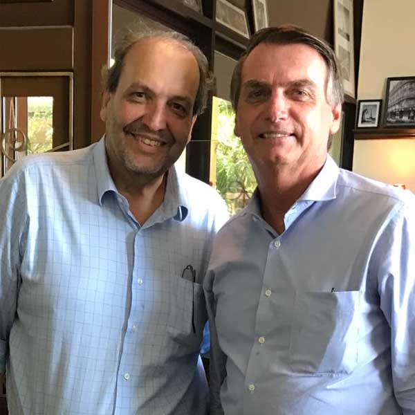 Paraguaçuense se encontra com pré-candidato à presidência do Brasil Jair Bolsonaro