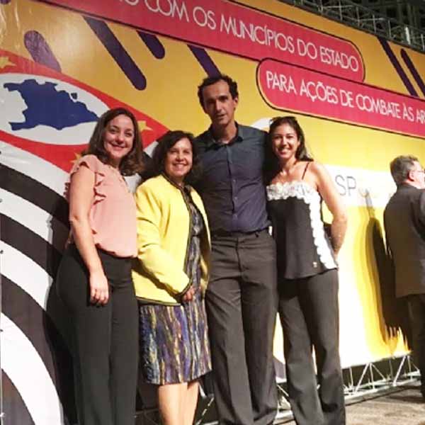 Prefeita Almira Garms participa de encontro com o secretário de Estado da Saúde