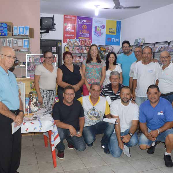Revistaria SPY recebe o Terço Empresarial