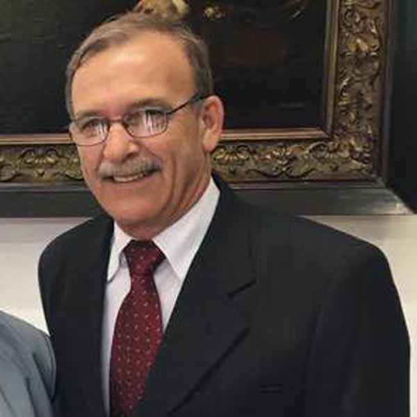 Vivaldo Francischetti celebra o dom da vida hoje