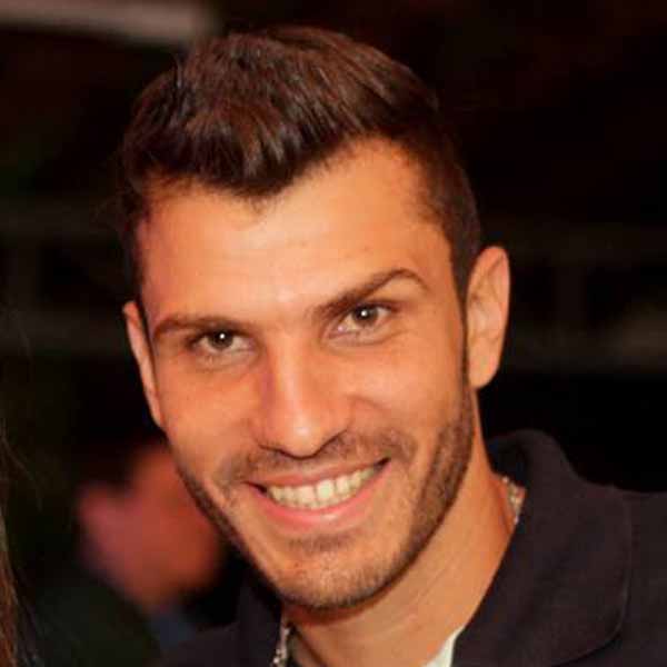 André recebe os parabéns por mais um ano de vida