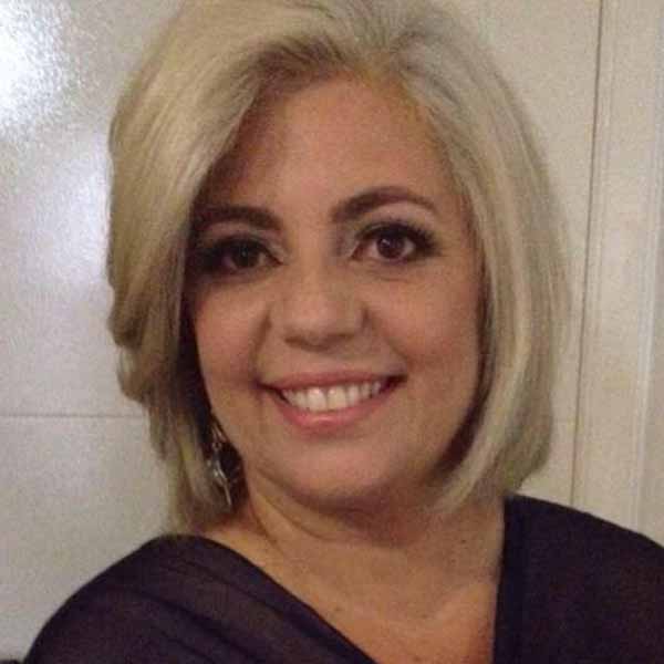Luciane Benicio apaga velinhas