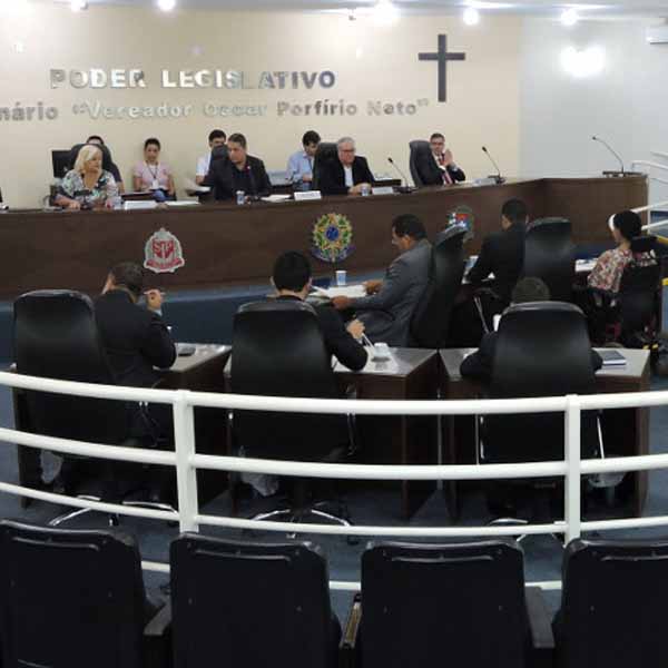 Câmara aprova projeto que regulamenta gratificações a servidores da Prefeitura