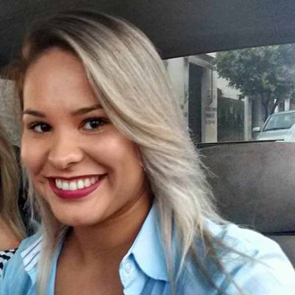 Cintia Pereira celebra a chegada de mais um ano de vida