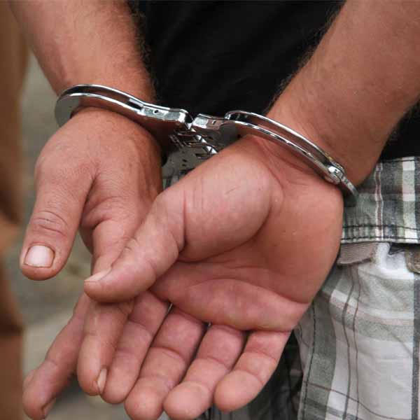 Jovem é preso suspeito de matar homem a facadas em Assis