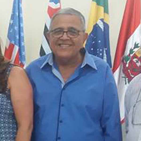 Antonio Caram completa idade nova neste sábado