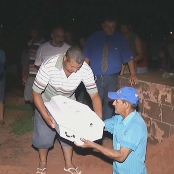 Corpos de bebês são trocados em necrotério de Marília
