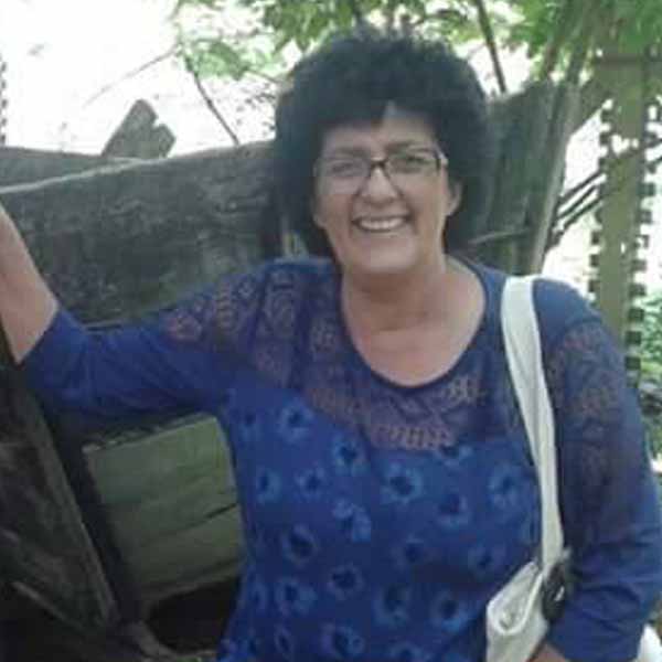 Tania Reis apaga velinhas