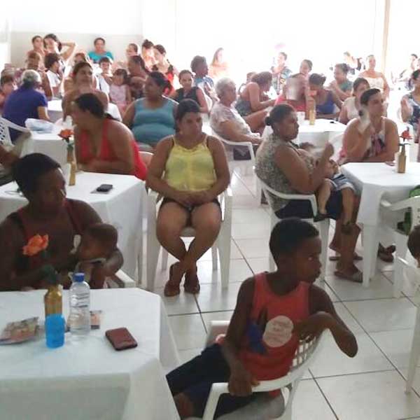 Departamento de Assistência Social promove Chá em comemoração ao Dia Internacional da Mulher