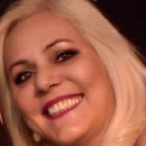 Andrea Wirgues comemorou mais um aniversário