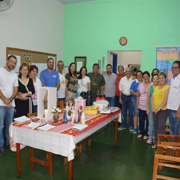 Colégio Paraguaçu recebe o terço empresarial