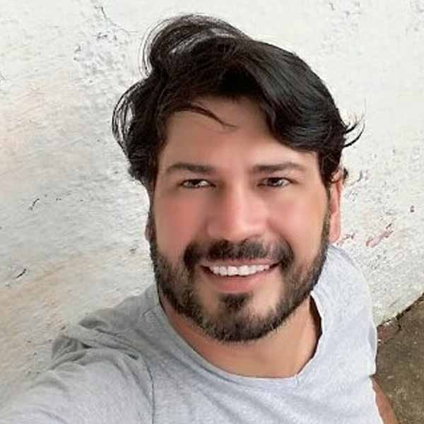 Marcos Alves comemora mais um aniversário
