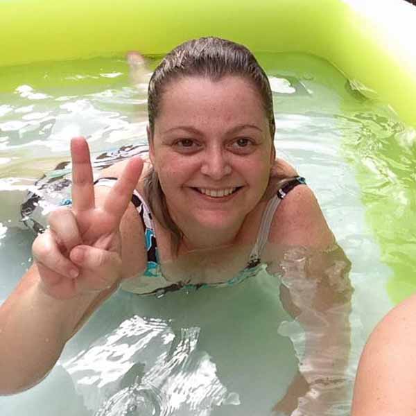 Luciana Modesto comemora a chegada de mais um aniversário