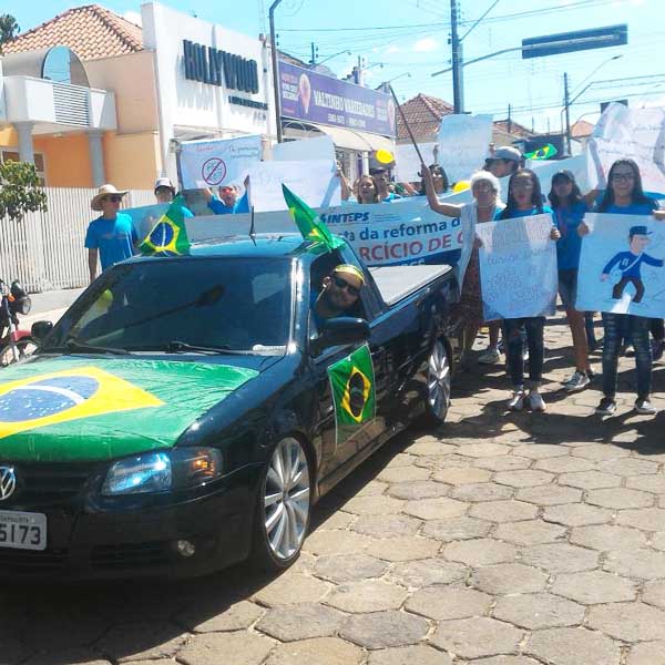 Contra a reforma da Previdência, Sindicato dos Servidores Municipais realiza manifestação