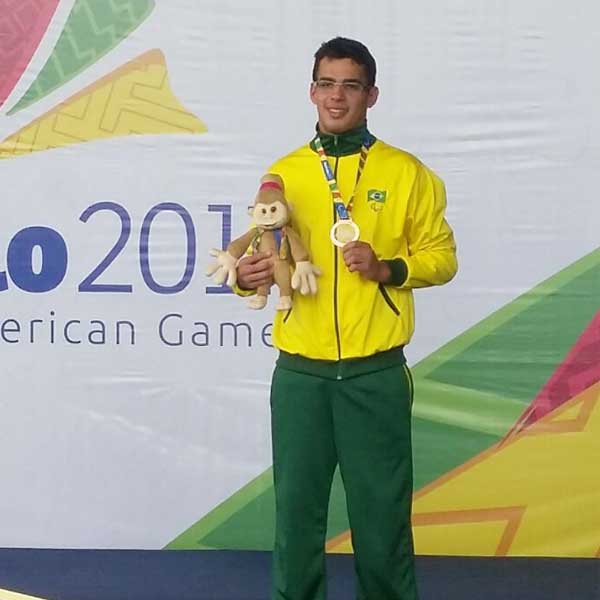 Nadador paraguaçuense conquista medalhas nos Jogos Parapan-Americanos