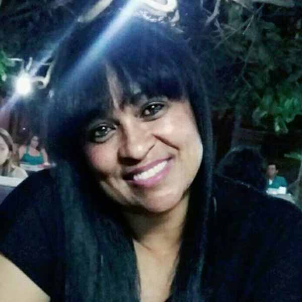 Elvira Freitas completa idade nova neste domingo