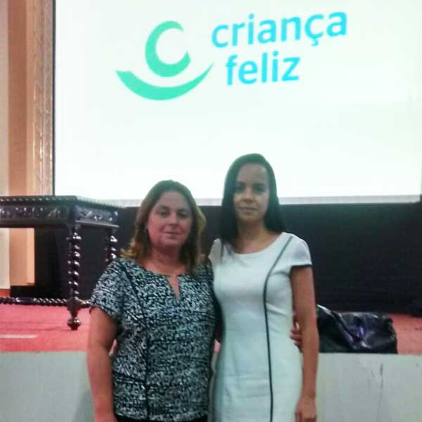 Departamento de Assistência Social participa do lançamento do Programa 'Criança Feliz'