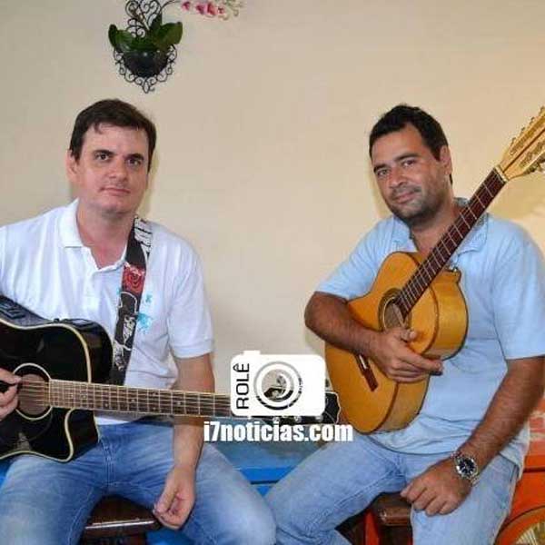 Thiago e Paulinho se apresentam neste sábado na Dom Pepe Pizzaria