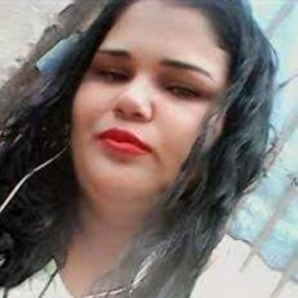 Jovem de 23 anos é assassinada a tiros no centro de Tupã