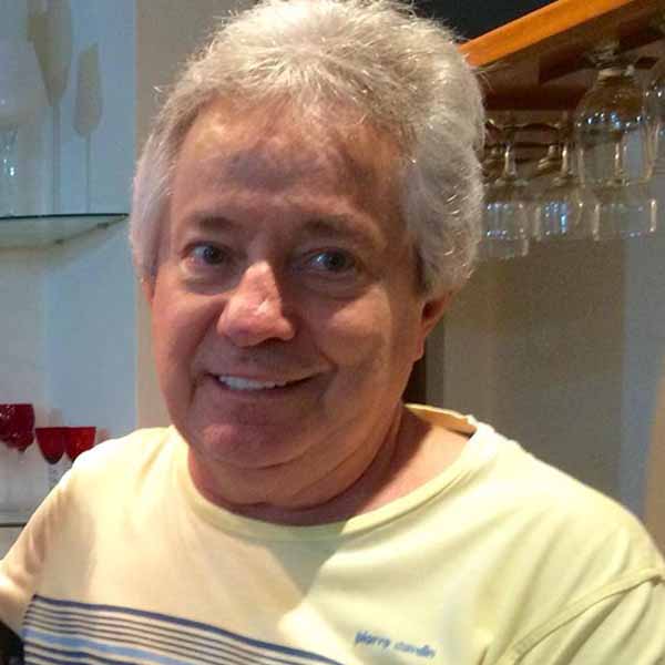 Gil Alves completa idade nova nesta terça