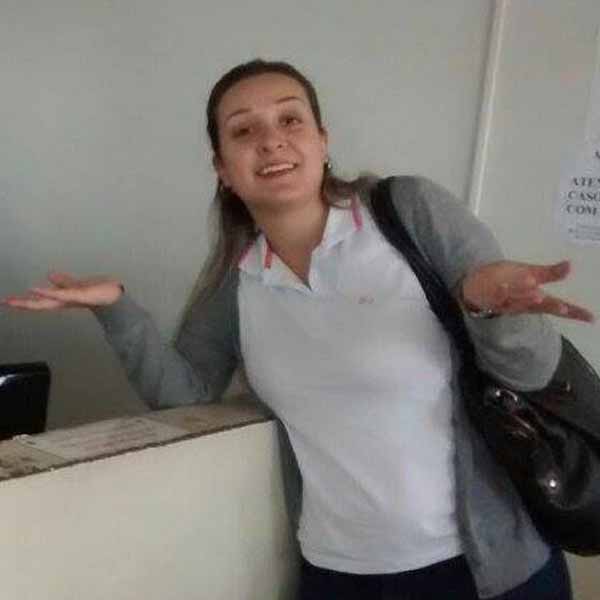 Carol dos Anjos celebra mais um ano de vida