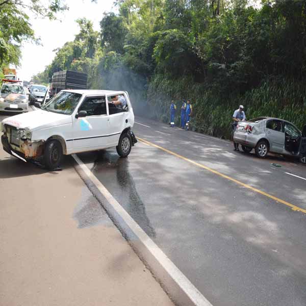 Motorista embriagado foge da polícia e causa acidente na rodovia Assis/Paraguaçu