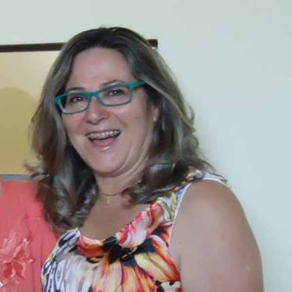 Antonieta Plazza completa idade nova neste sábado