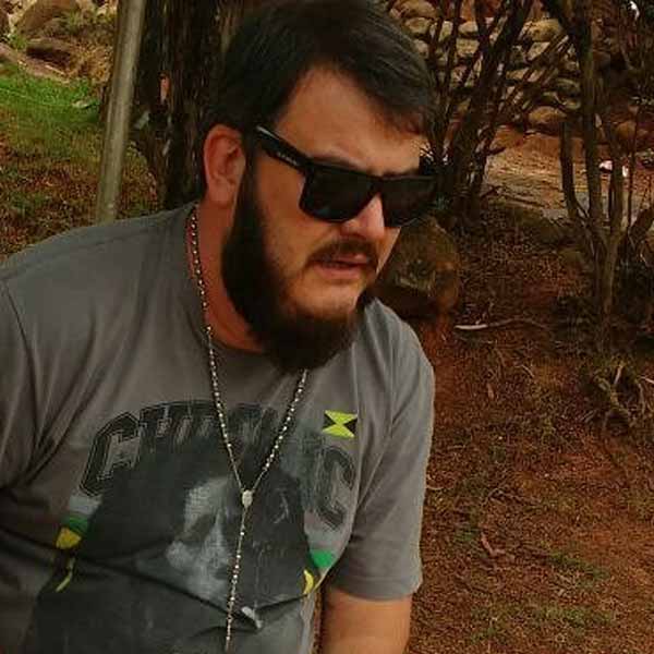 Marcelo Cassis celebra mais um ano de vida