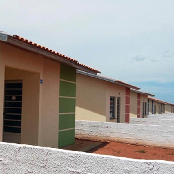 Moradores do 'Dona Lina Leuzzi' participam da primeira reunião pós-ocupação