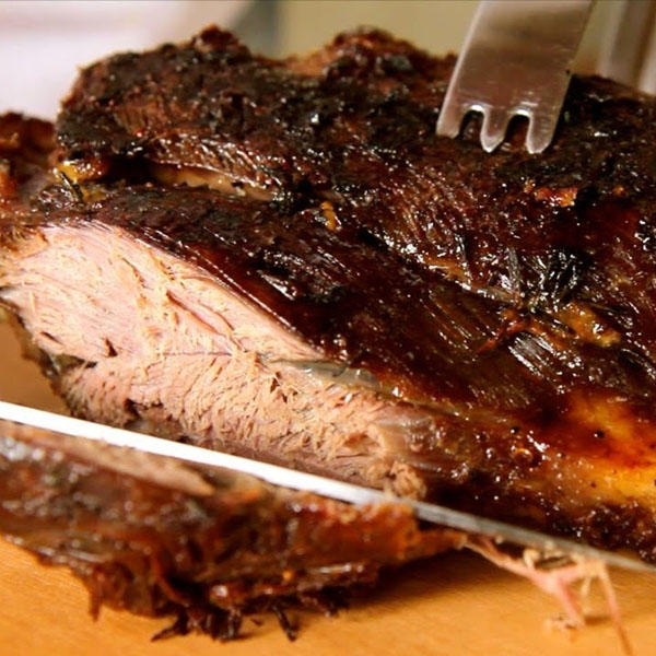 Domingo é dia de almoço especial no Brumado Restaurante & Churrascaria
