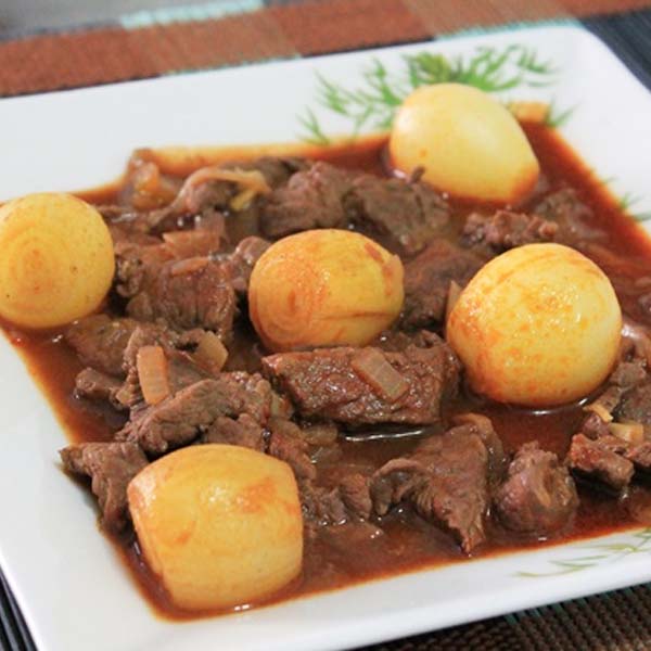 Picadinho de carne ao vinho