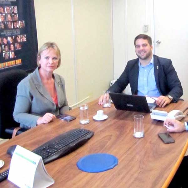 Deputada Ana Perugini realiza nova reunião no MEC em busca do Instituto Federal em Paraguaçu