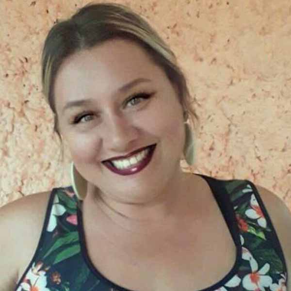 Valeria Nalepa apaga velinhas nesta sexta