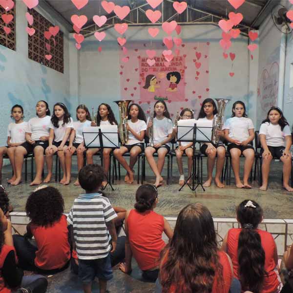 Projeto Brincarte realiza mais de 20 apresentações no mês das mães