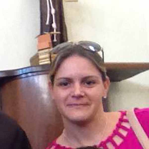 Rosenilda Nunes apaga velinhas neste domingo