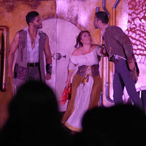 Teatro de Tábuas apresenta espetáculo ‘Amor, Mar e Fúria’ em Paraguaçu