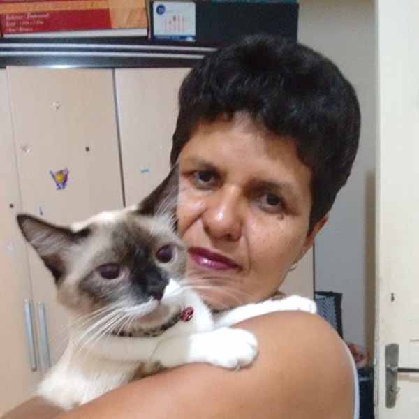 Roseli celebra mais um ano de vida