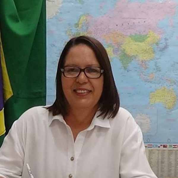 Dalva Barbieri apaga velinhas nesta quarta