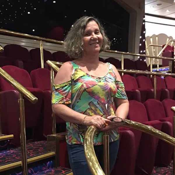 Aparecida Bazzo celebra mais um ano de vida