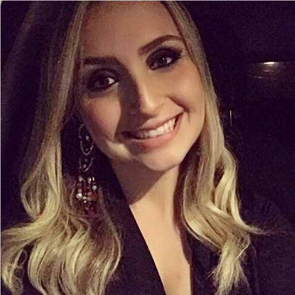 Juliana Lacerda completa idade nova