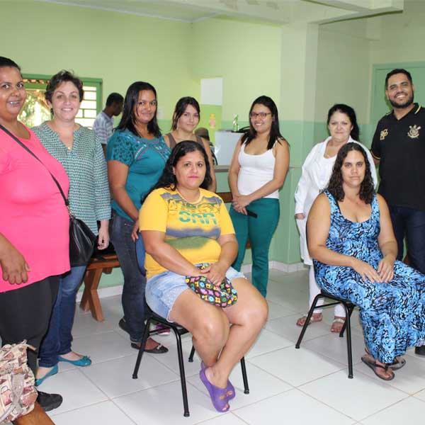 Em seu mês, mães recebem tratamento especial da Prefeitura Municipal
