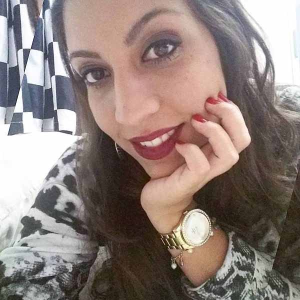 Isabeli Moreno completa idade nova