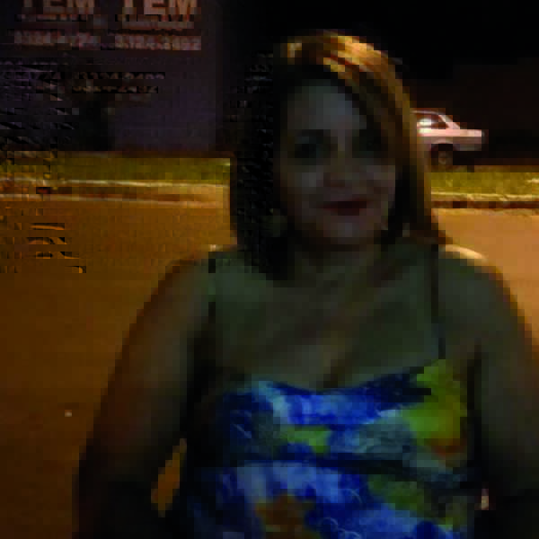 Zilda Barbosa apaga velinhas neste domingo
