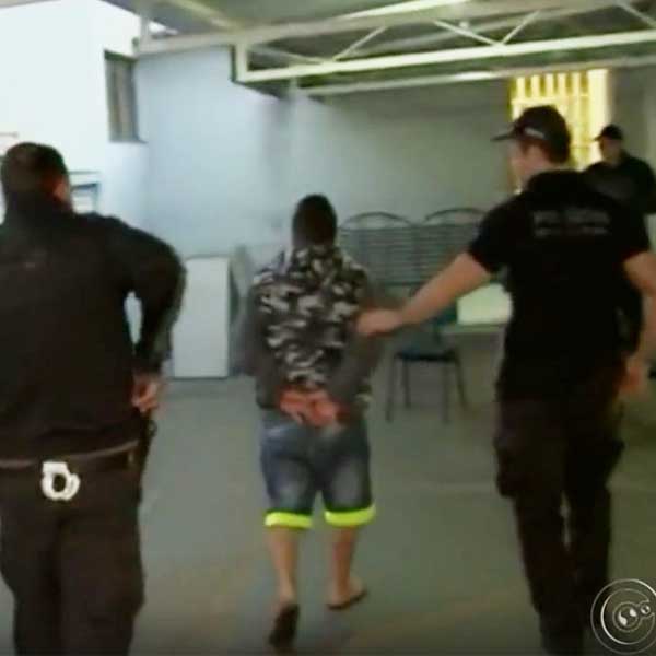 Operação da Polícia Civil cumpre mandados de busca, apreensão e prisão em Paraguaçu, Assis e Tarumã