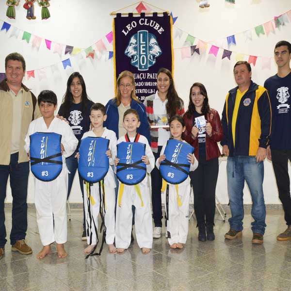 Projeto Taekwondo do Lions Clube recebe prêmios