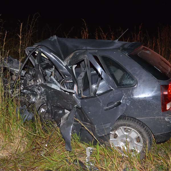 Mulher ferida em acidente com duas mortes segue internada na UTI em estado grave