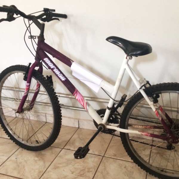 Polícia Civil procura por proprietários de bicicleta e documentos pessoais