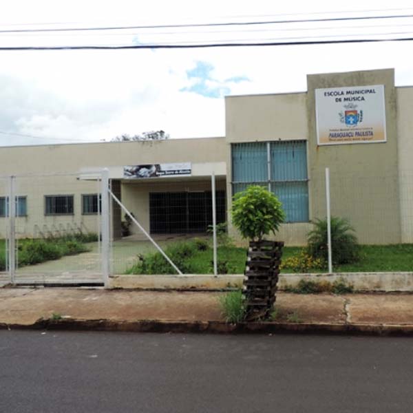 Escola Municipal de Música tem vagas disponíveis