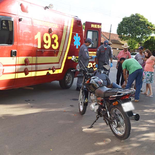 Motorista atropela motociclista e se evade sem prestar socorro